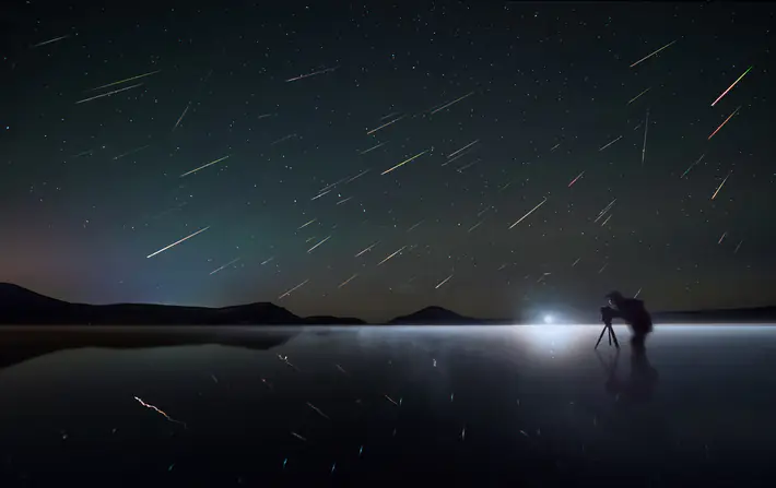 Two must-see meteor showers are taking place simultaneously this week