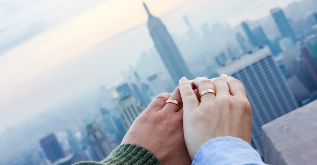 Couple's romantic proposal leaves viewers horrified after spotting gross detail