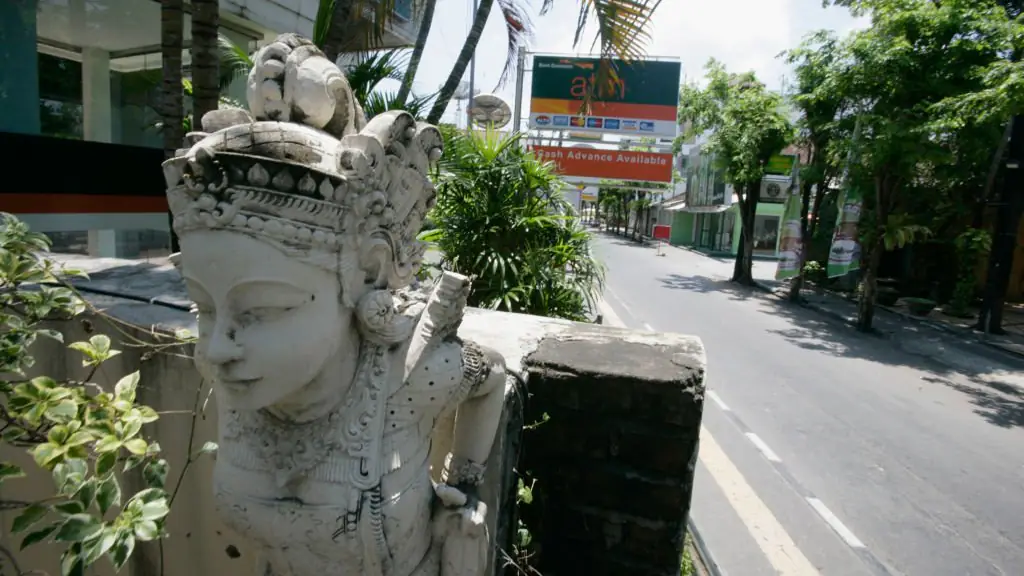 Tourist sentenced to a year in Bali prison for going outside