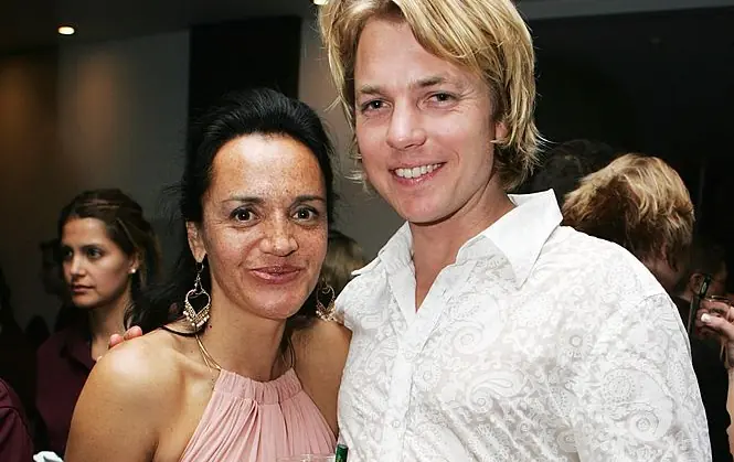 TV presenter heartbreakingly announces she is dying of terminal cancer live on air