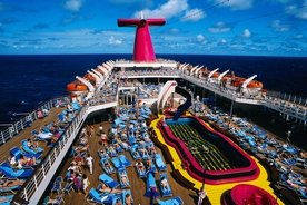 Dad slams teen son's choice of swimwear on family cruise... and social media actually agrees with him