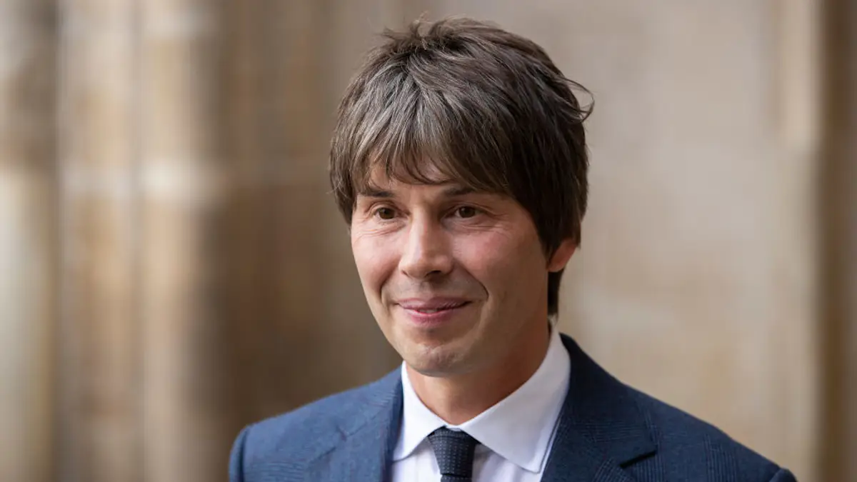 Professor Brian Cox gives verdict on mystery 'alien spacecraft' set to ...