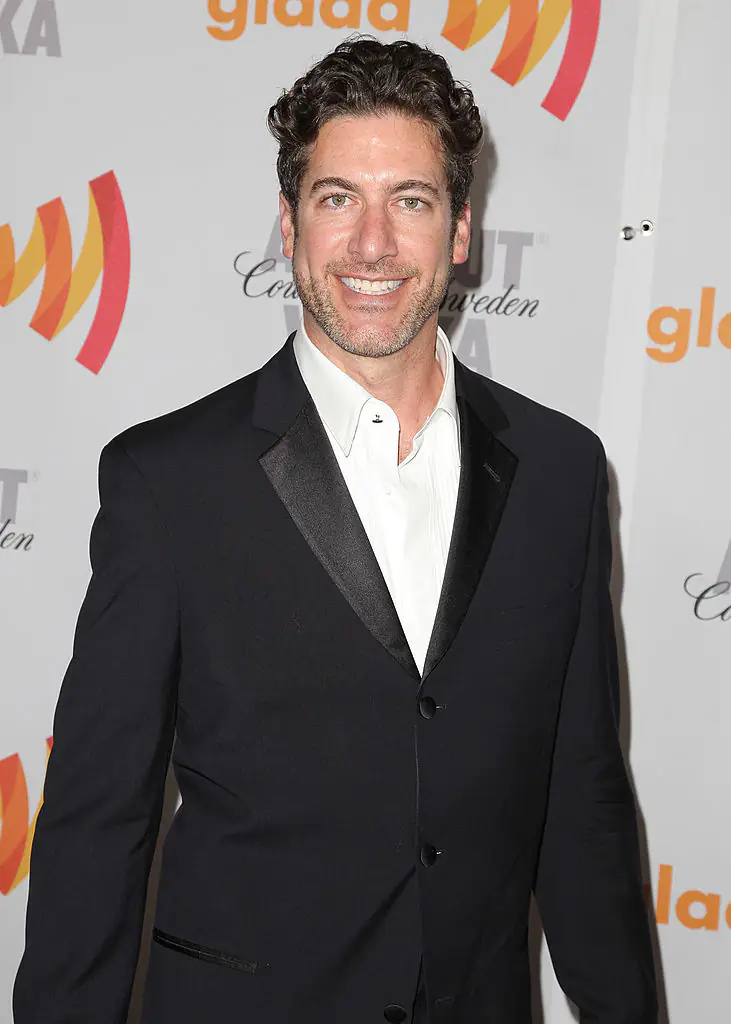 'Extreme Makeover: Home Edition' star Eduardo Xol dead after reported stabbing