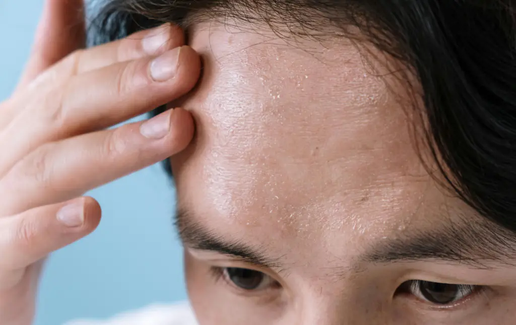 Lymphoma doctors reveals six symptoms you should never, ever ignore