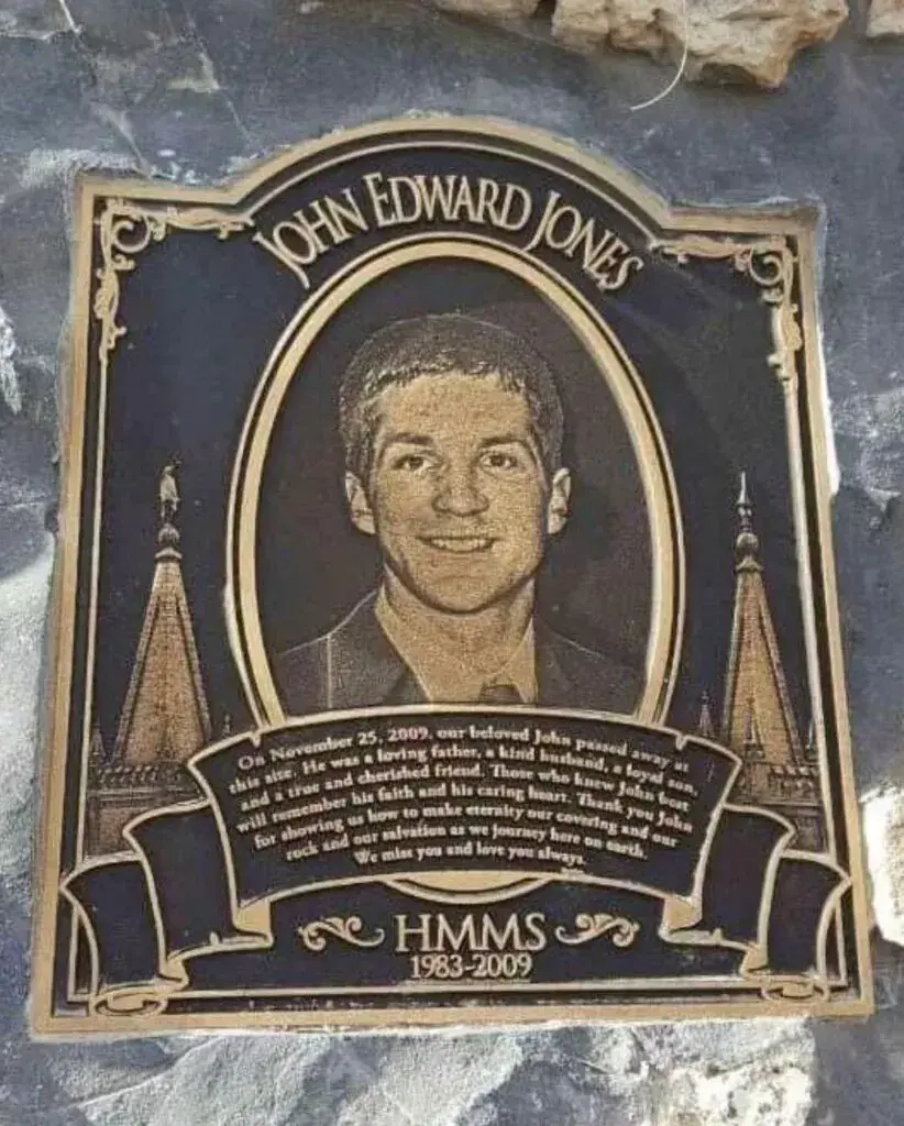 A plaque now marks the place where John Edward Jones died. Credit: Google