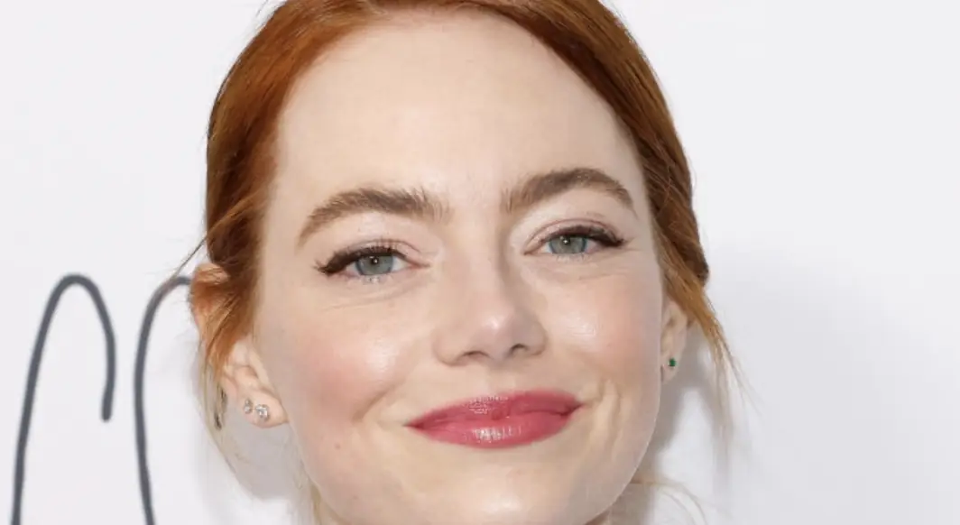 Emma Stone's dramatic transformation as she goes completely bald