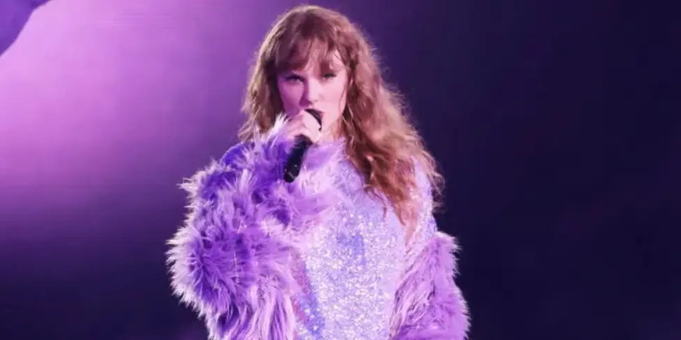 Taylor Swift fans are horrified after baby is left on floor during concert