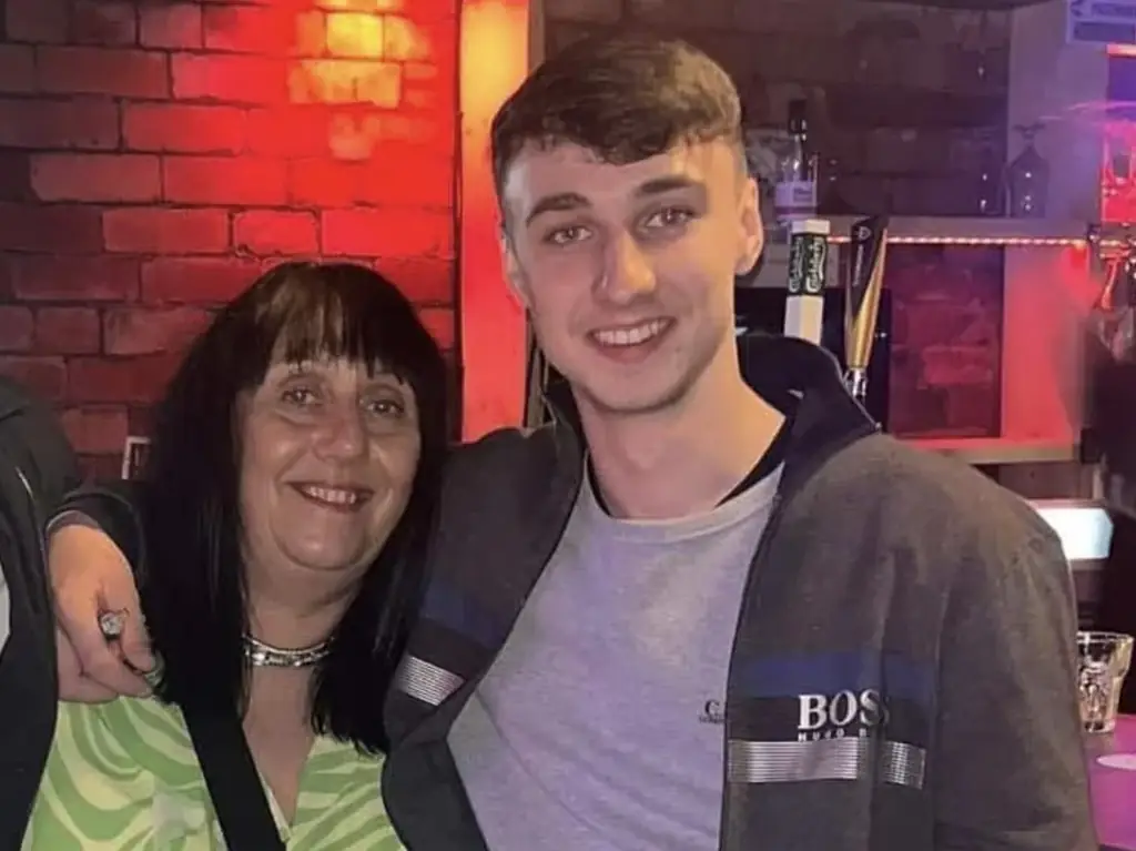 Jay Slater's family vow to keep searching Tenerife until teen is found: 'We have to be doing something'
