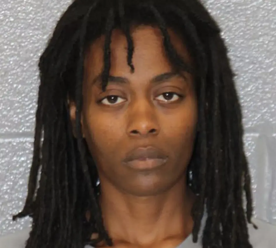 Girl, 8, dies in hot car after mother reportedly left her while working