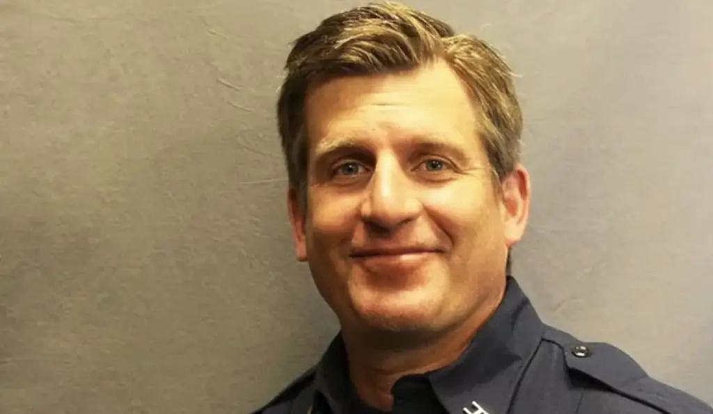 Fire Captain and 9/11 hero dies after getting pinned under boat on rafting trip
