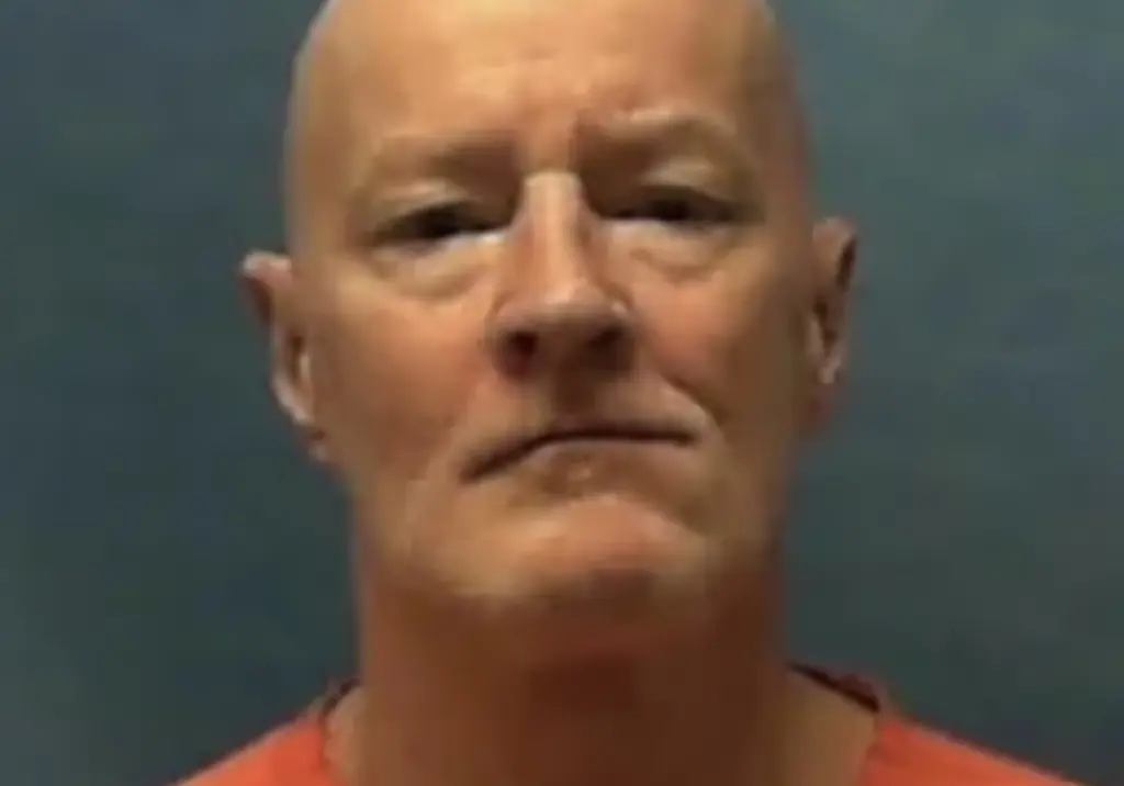 Killer utters just two words before execution after spending three decades on death row