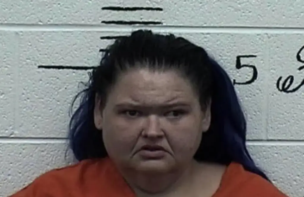 ‘1,000-Lb. Sisters’ star arrested for drug possession and child endangerment