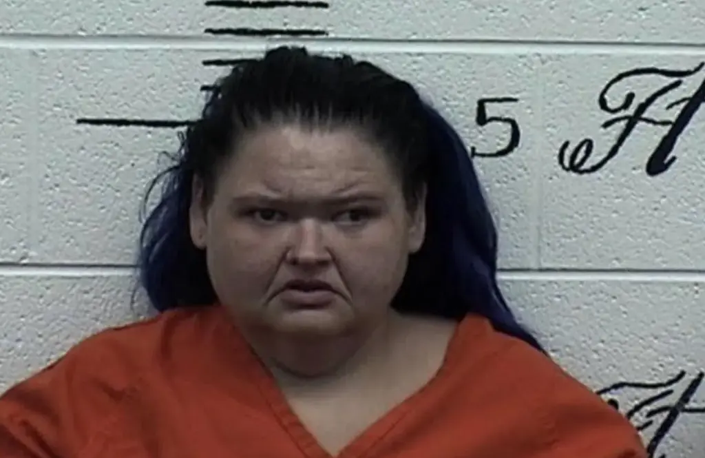 ‘1,000-Lb. Sisters’ star arrested for drug possession and child endangerment