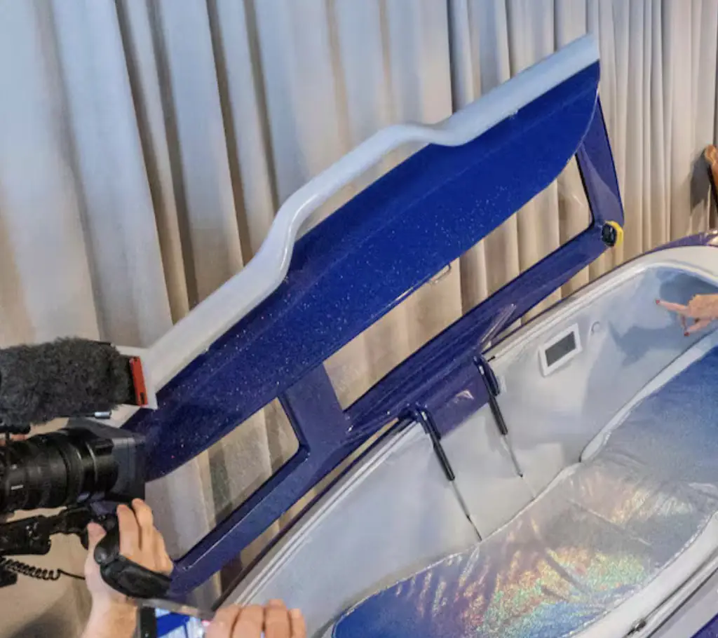 Final command controversial suicide pod gave as first person to use it dies