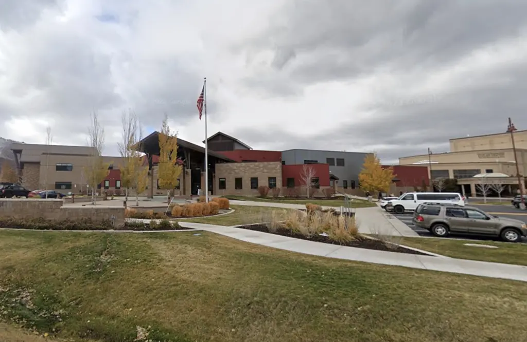 Utah high school volleyball coach placed on leave after making alleged vile comment to female students