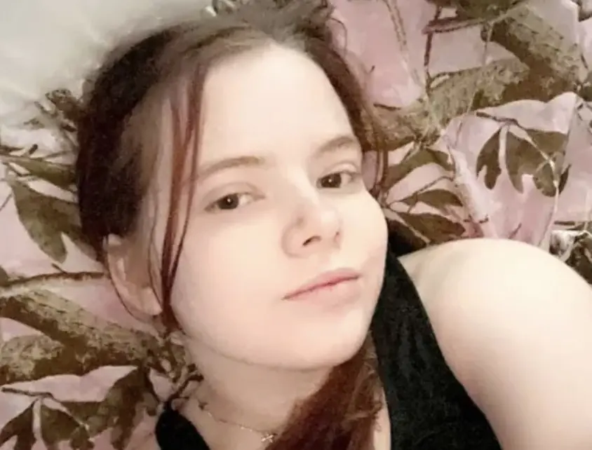 Teenage girl, 17, allegedly told 33-year-old boyfriend he had five hours to kill his own mom... or she would