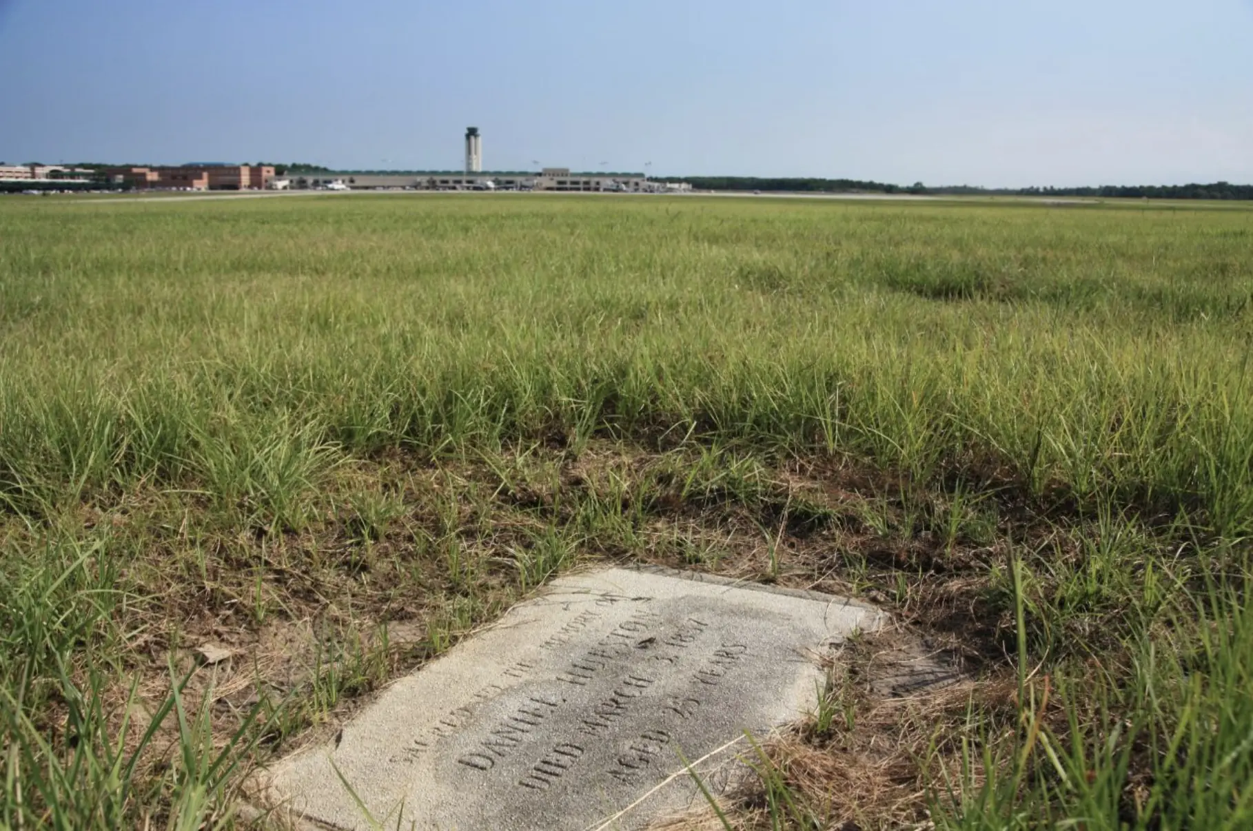 The grave of Daniel Hueston. Credit: Savannah/Hilton Head International Airport