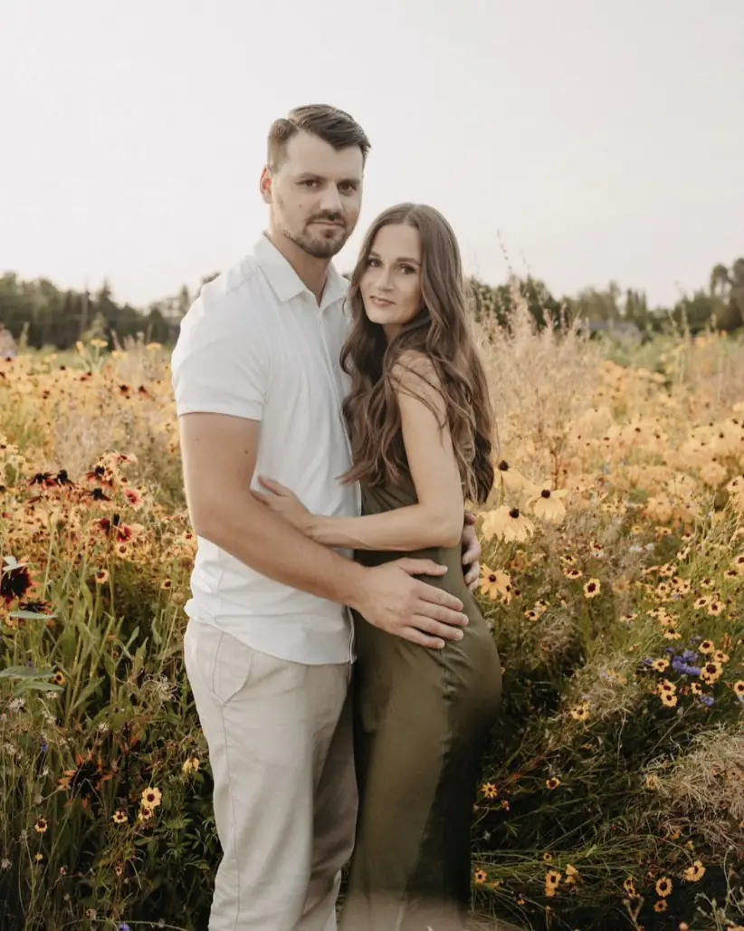 Over $160,000 raised for pregnant mom and husband who tragically drown while on Hawaii vacation