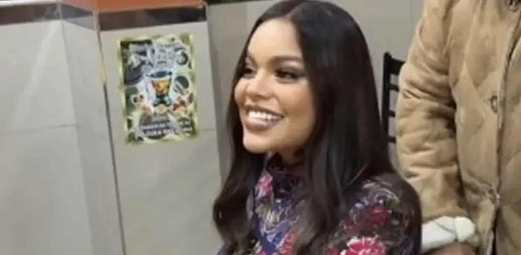 Plus-size influencer leaves internet divided after revealing she needed two chairs at a restaurant