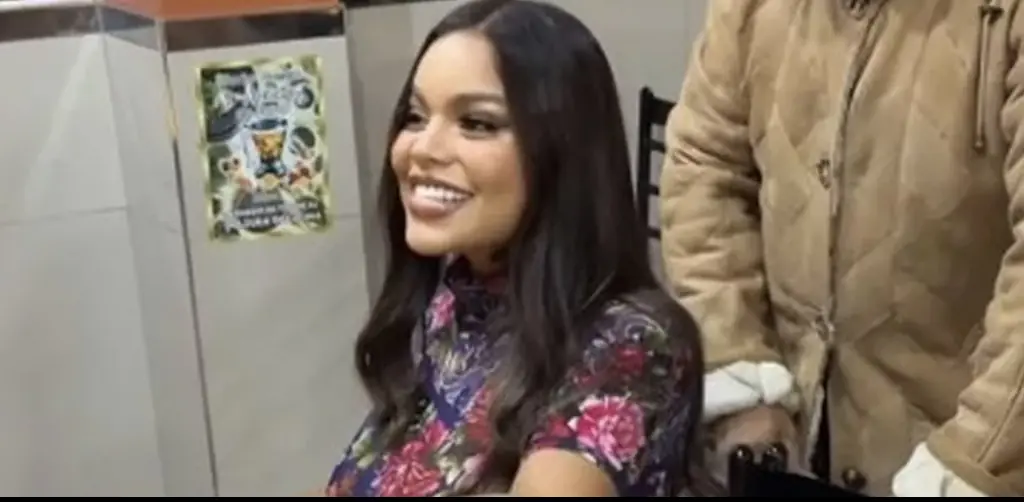 Plus-size influencer leaves internet divided after revealing she needed two chairs at a restaurant