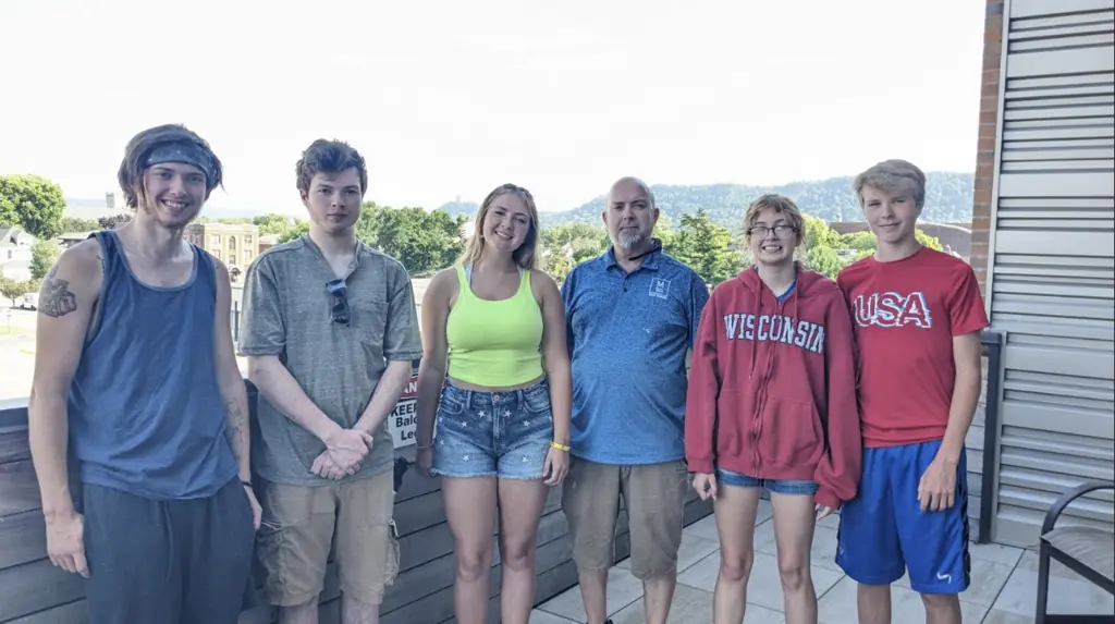 Austin King (left) with his family. Credit: GoFundMe
