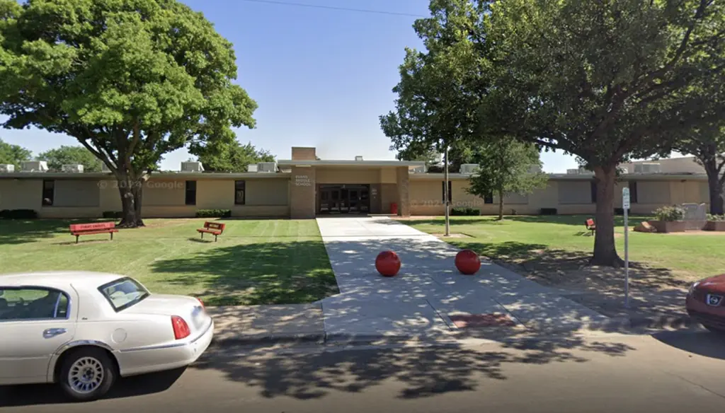 Texas middle school cheerleaders left with first and second-degree burns after alleged 'malicious punishment' from coach