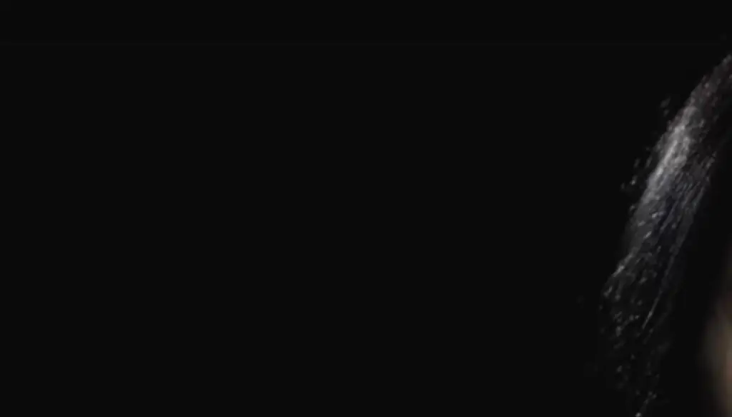 Artist who was 'ready to die' after letting the public do whatever they wanted for 6 hours reveals moment that left her in tears