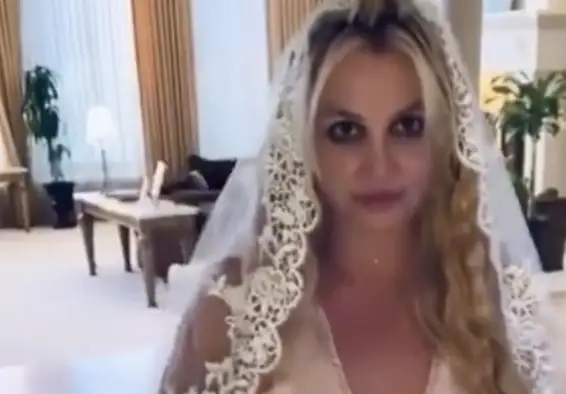 Britney Spears tells her fans she 'married herself': 'It’s the most brilliant thing I’ve ever done'
