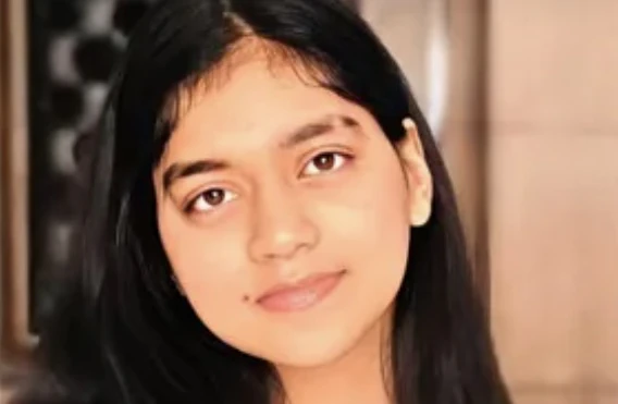 Teen Walmart worker who burned to death inside walk-in oven pictured as more heartbreaking details are revealed