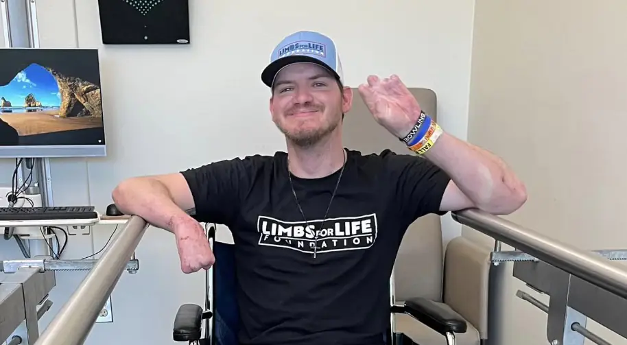 Oklahoma man, 31, loses both legs following frisbee injury that nearly cost him his life