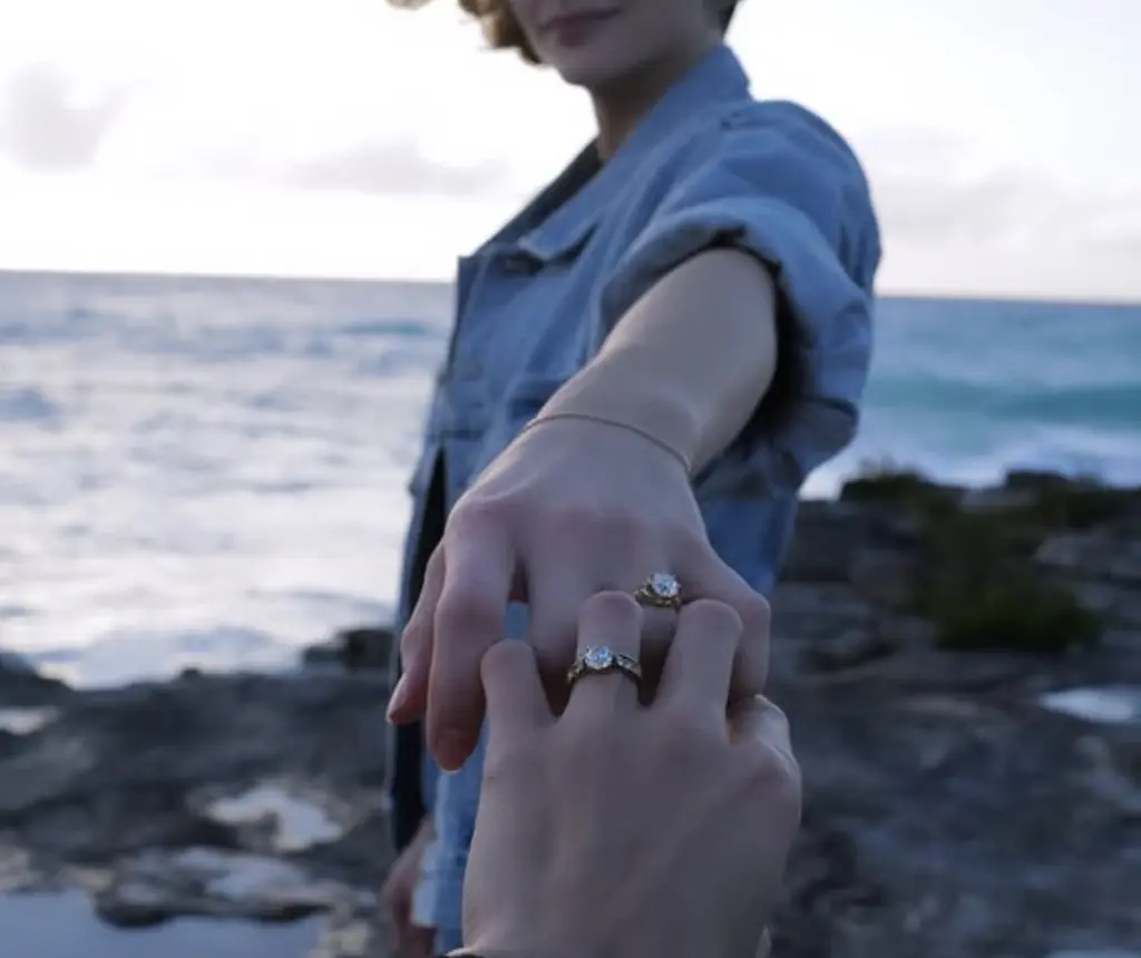 The photo got fans talking! Credit: Instagram/chloegmoretz