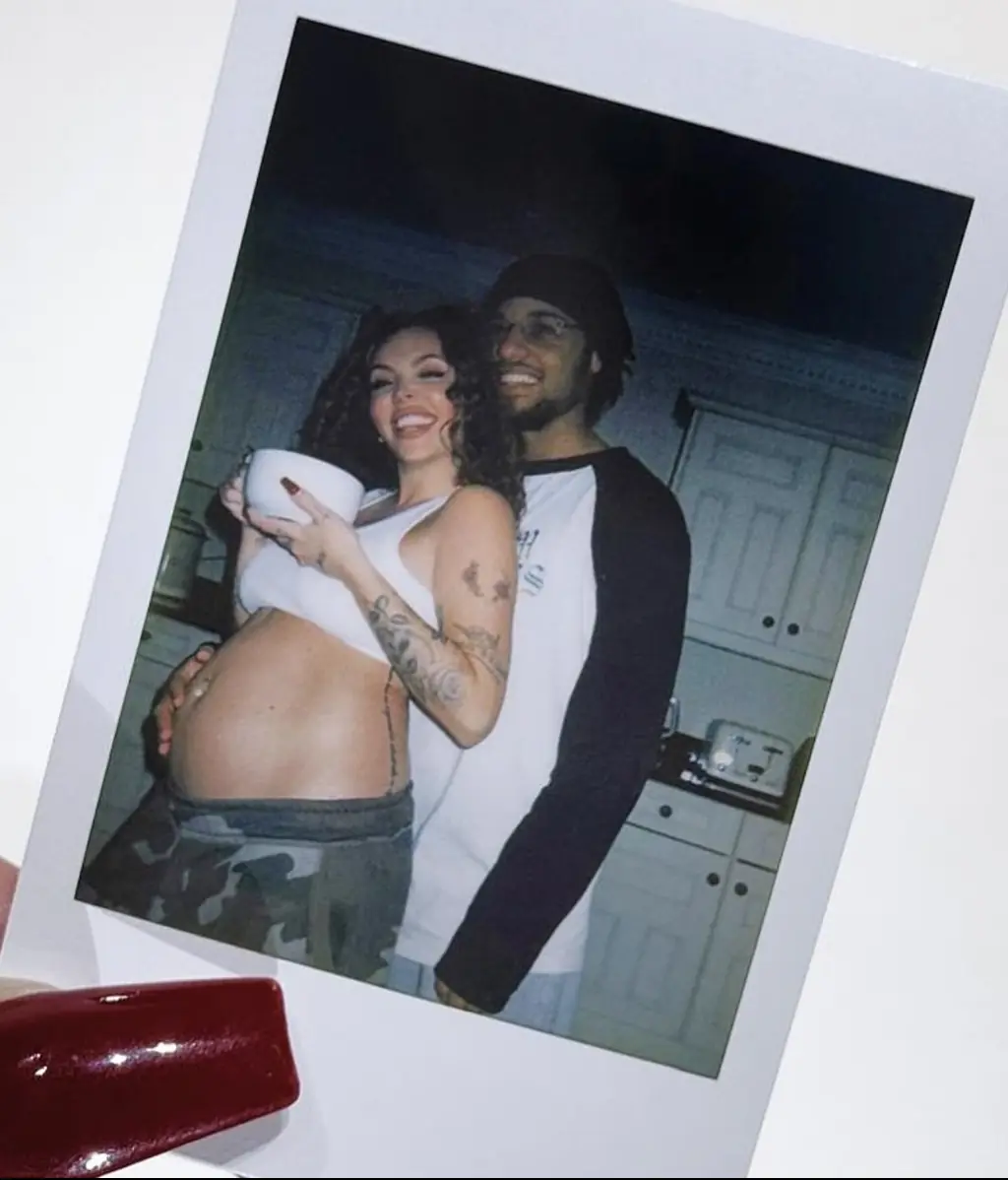 The singer announced the wonderful news on Instagram. Credit: Instagram/jesynelson