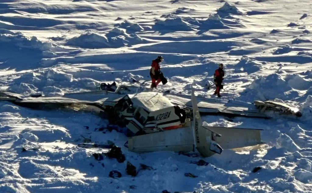 Two victims of Alaskan plane crash identified as all 10 passengers are confirmed dead