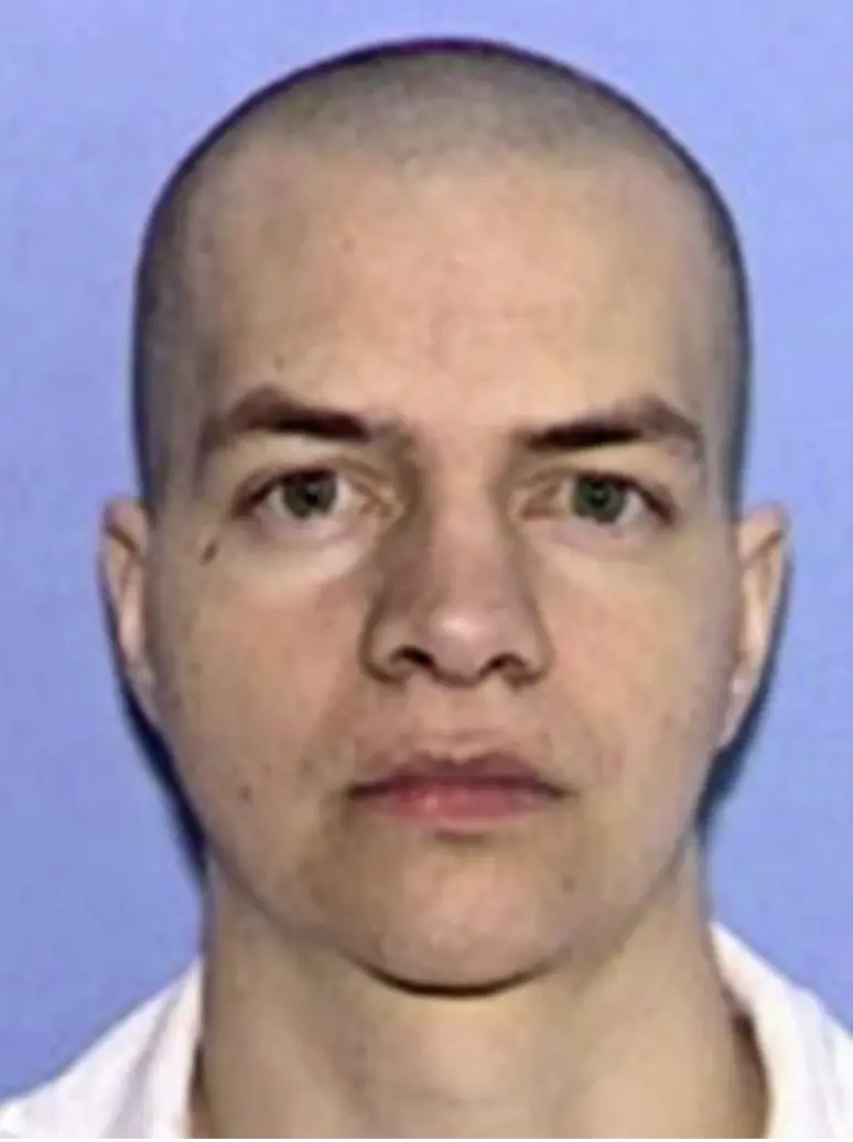 Death row inmate's final two-word message to victim's family moments before execution