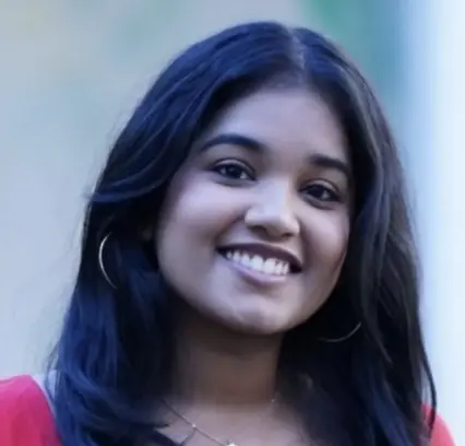 Haunting photo shows University of Pittsburgh student smiling while wearing the same outfit she disappeared in