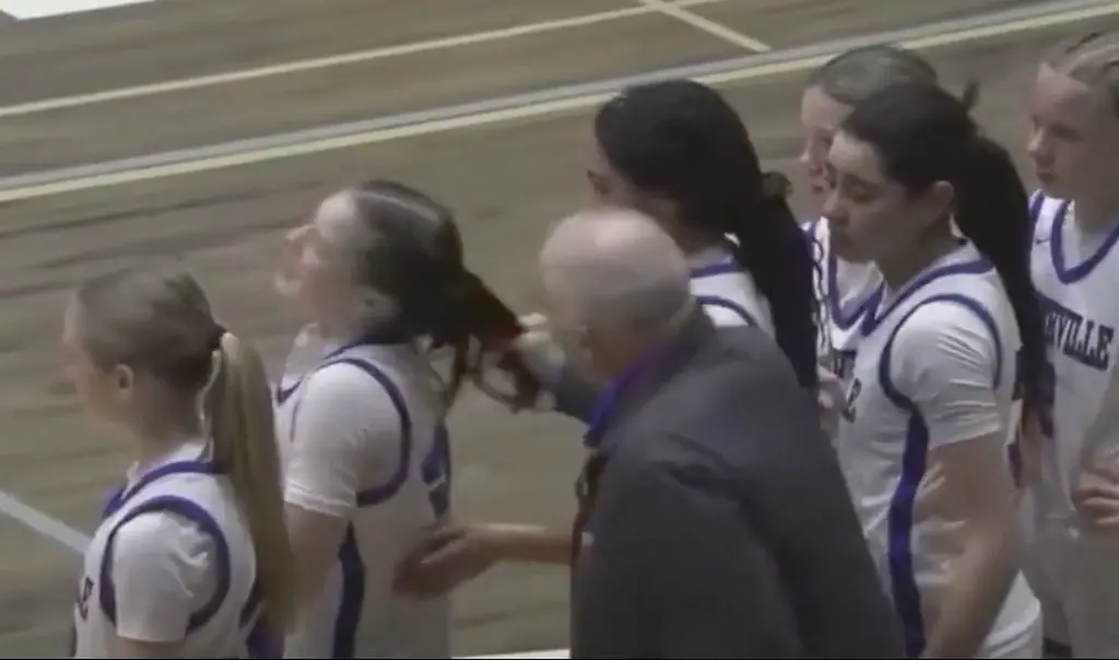 High school basketball coach breaks silence after being fired for pulling young player’s hair