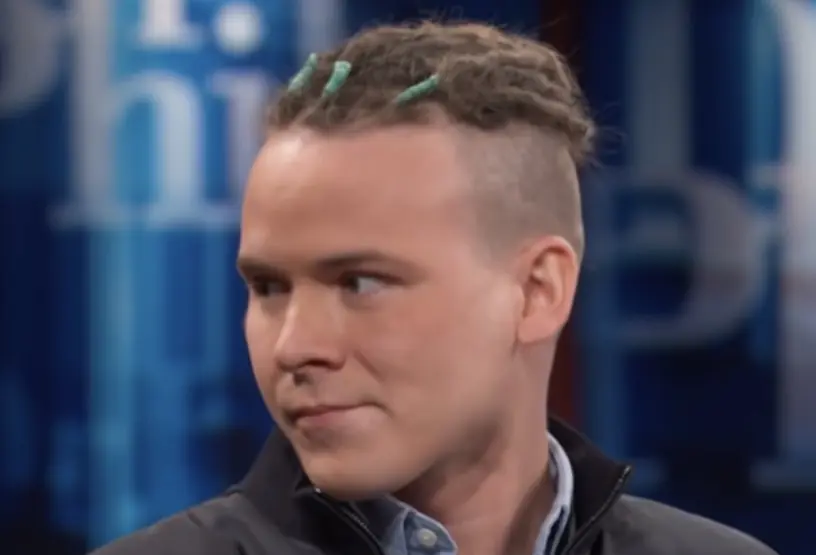 Man with severe anger issues breaks down after radiologist revealed what they found after scanning his brain