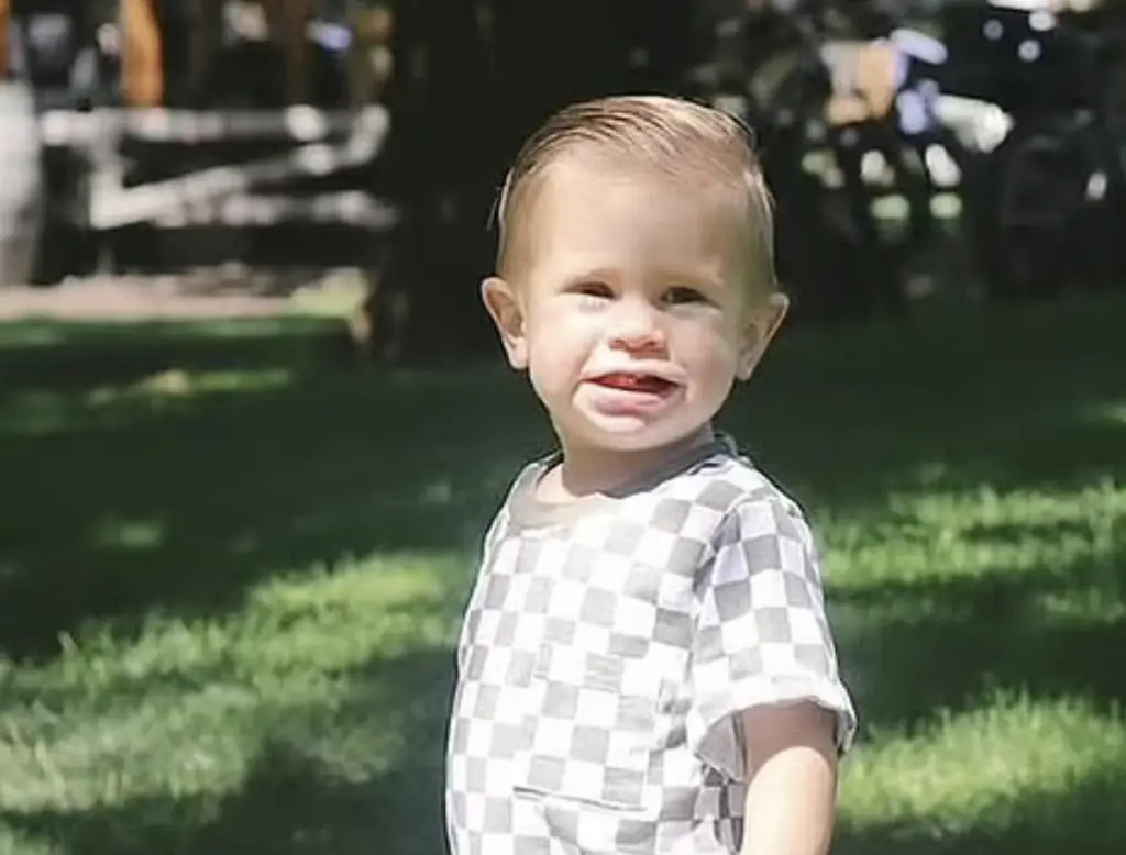 Lindsay Dewey's 22-month-old son tragically dies in horrific freak accident