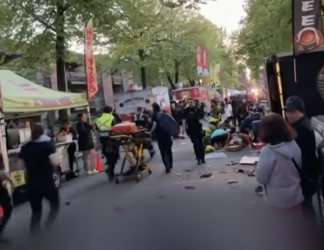 Emergency services attend to the victims. Credit: X (Screenshot)