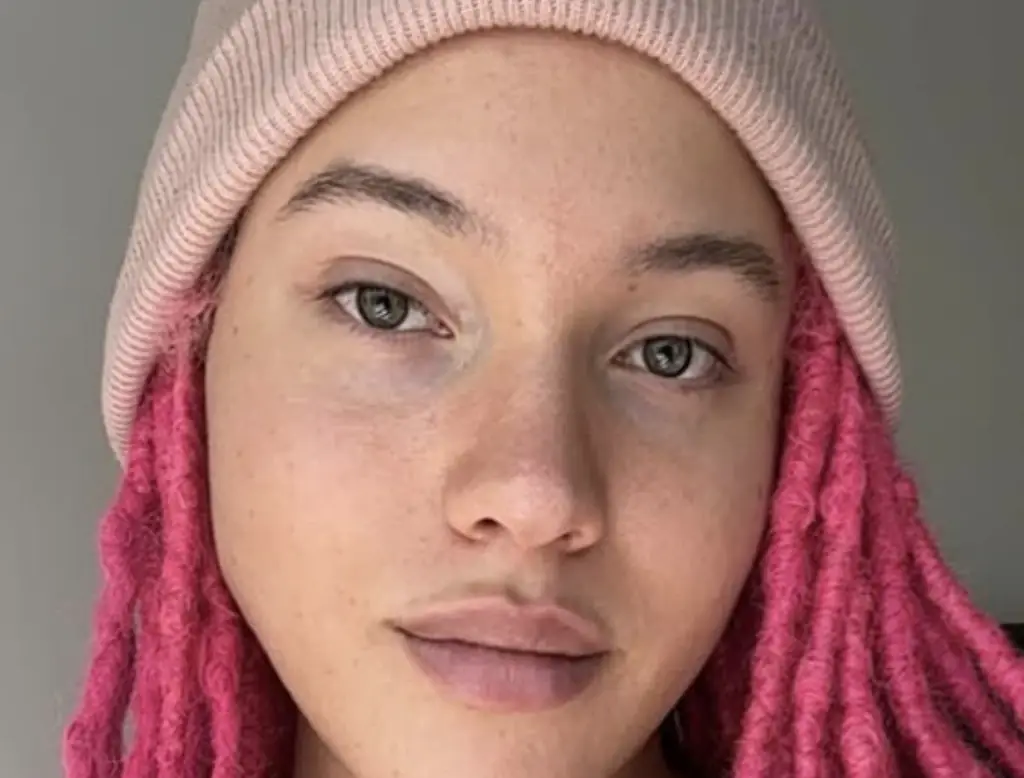 Robert De Niro's trans daughter shares public message to him after Hollywood legend shared his response to her coming out