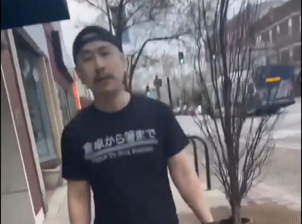 Angry restaurant owner threatens to 'slap the s**t' out of customer who didn't tip: 'How are my staff supposed to make money?'