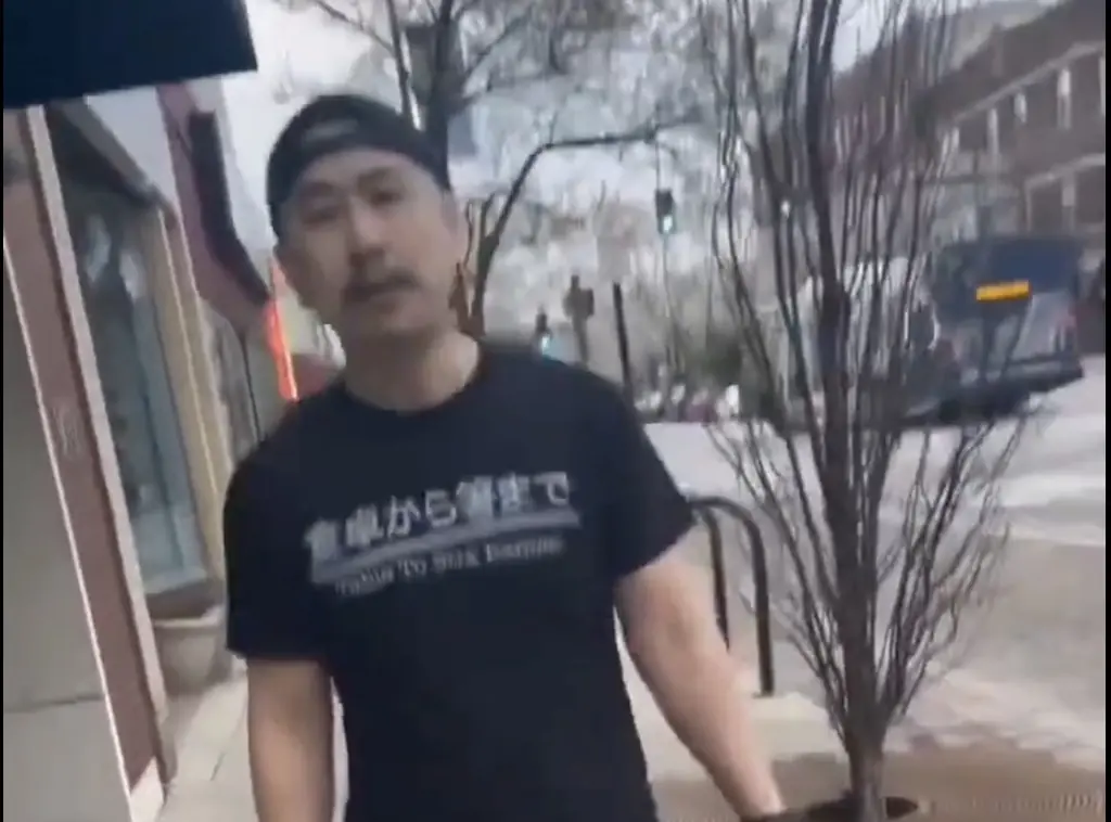 Angry restaurant owner threatens to 'slap the s**t' out of customer who didn't tip: 'How are my staff supposed to make money?'