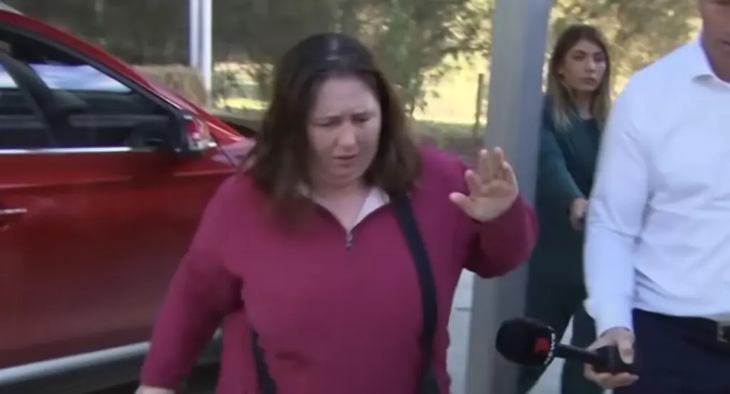 Now-chilling texts woman sent to her ex-husband before being accused of killing his family with poisonous mushrooms
