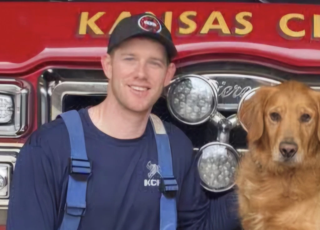 Paramedic is honored by community after he's killed by patient in back of his own ambulance during routine call