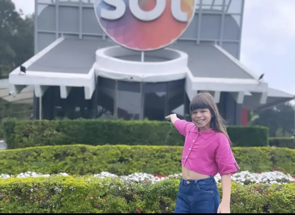 Child actor, 11, dies after suffering 'multiple cardiac arrests' as heartbroken mom pays tribute