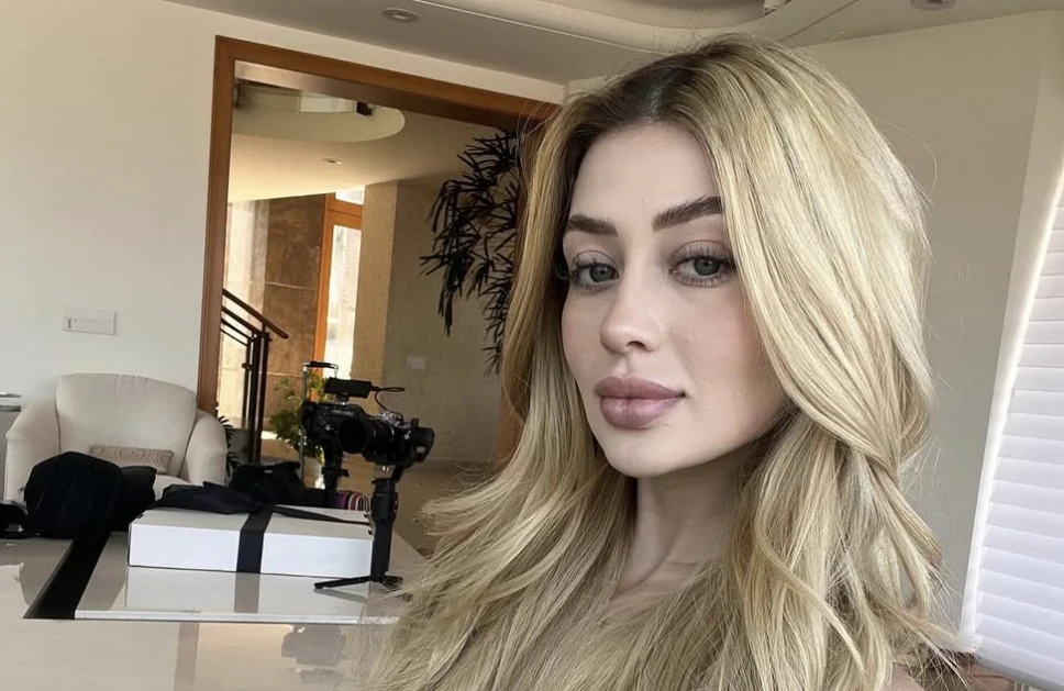 Beauty influencer shot dead at 23 during TikTok livestream recorded in her own salon