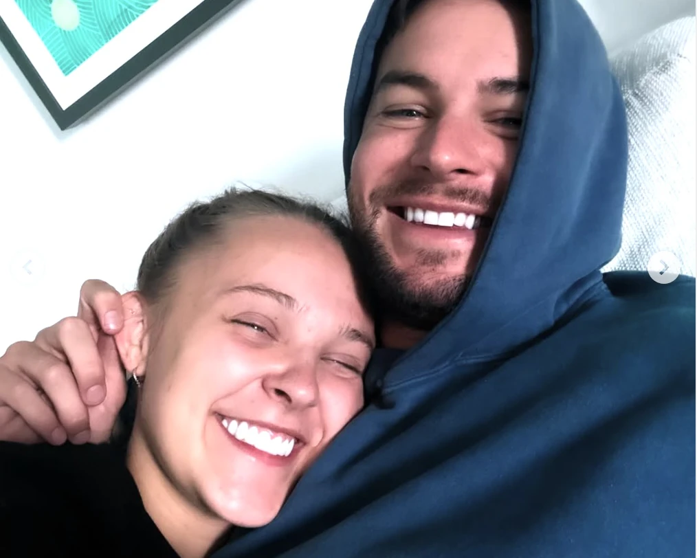 Chris Hughes' X-rated confession about sex life with JoJo Siwa leaves people stunned