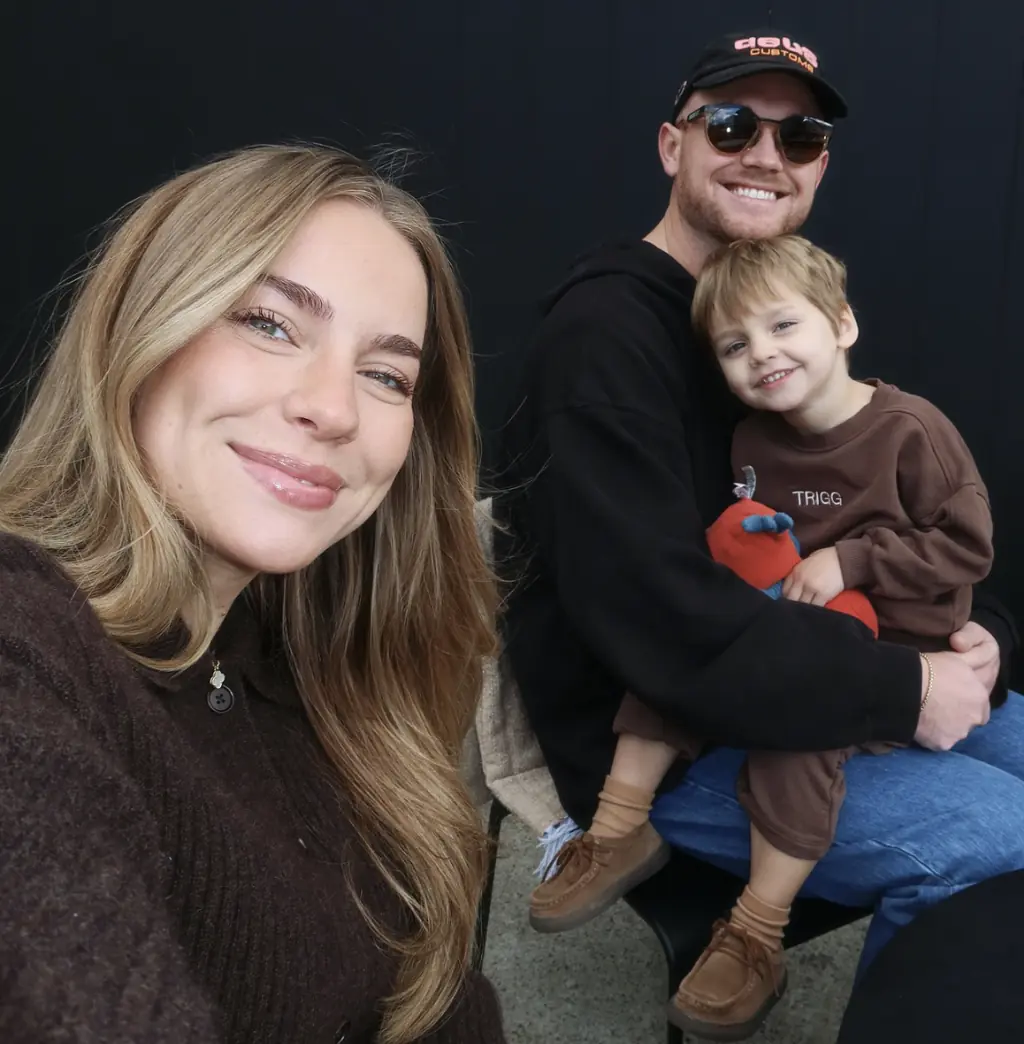 Emilie Kiser, Brady Chapman, and Trigg. Credit: Emiliekiser / Instagram