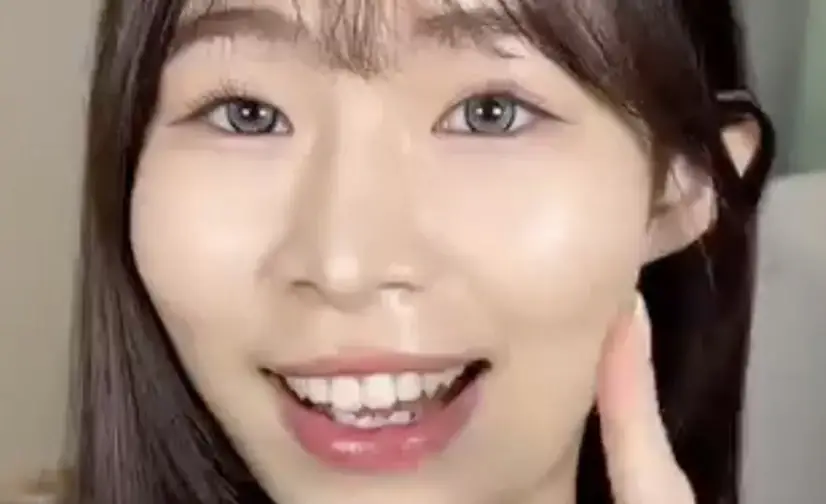 Beauty influencer known for tasting cosmetic products dies of 'sudden ailments'