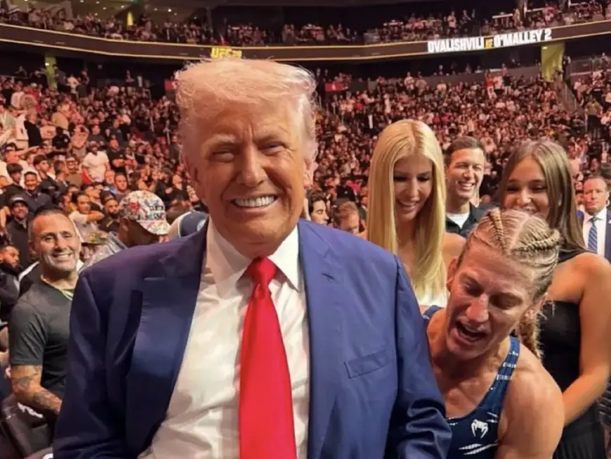 Donald Trump hit with number of conspiracy theories after people spot unusual feature in his trousers